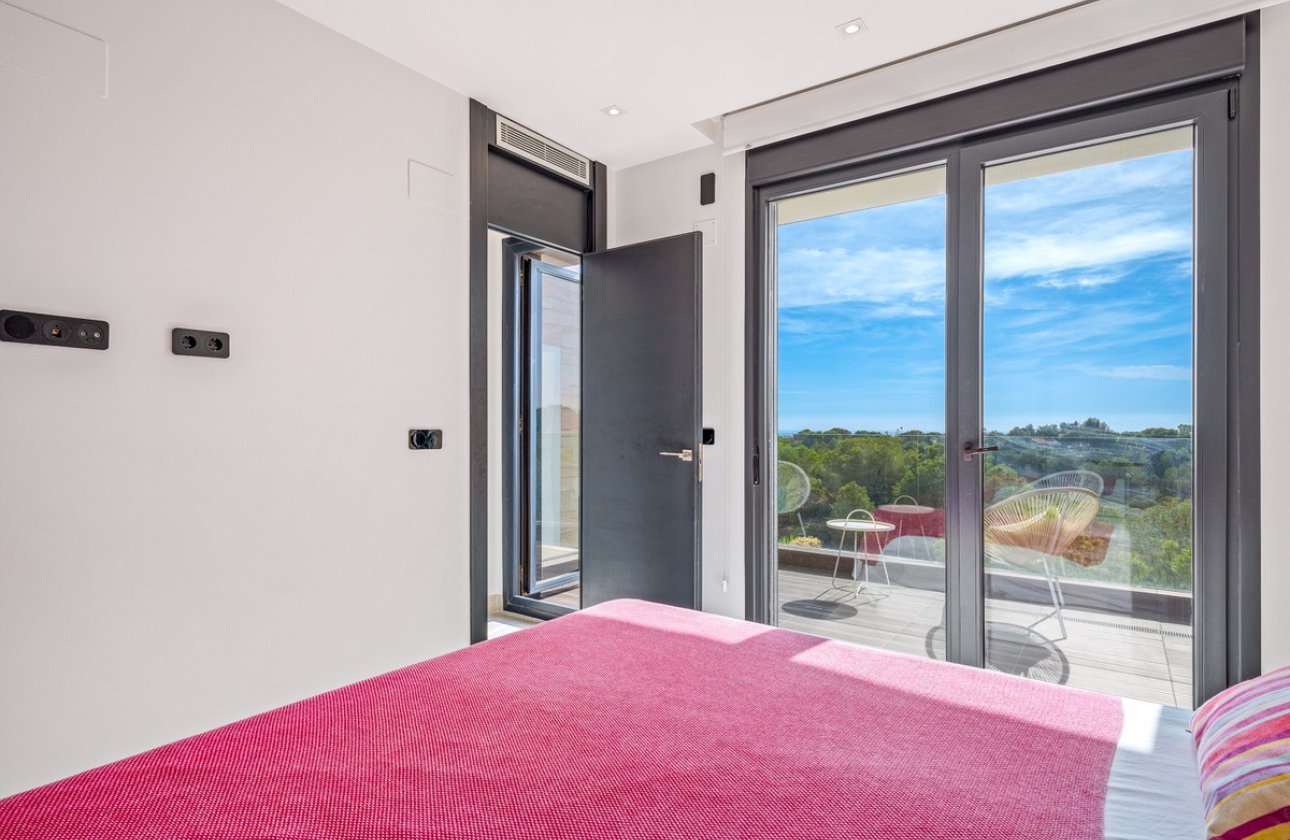 Resale - Villa -
Orihuela - Los Dolses