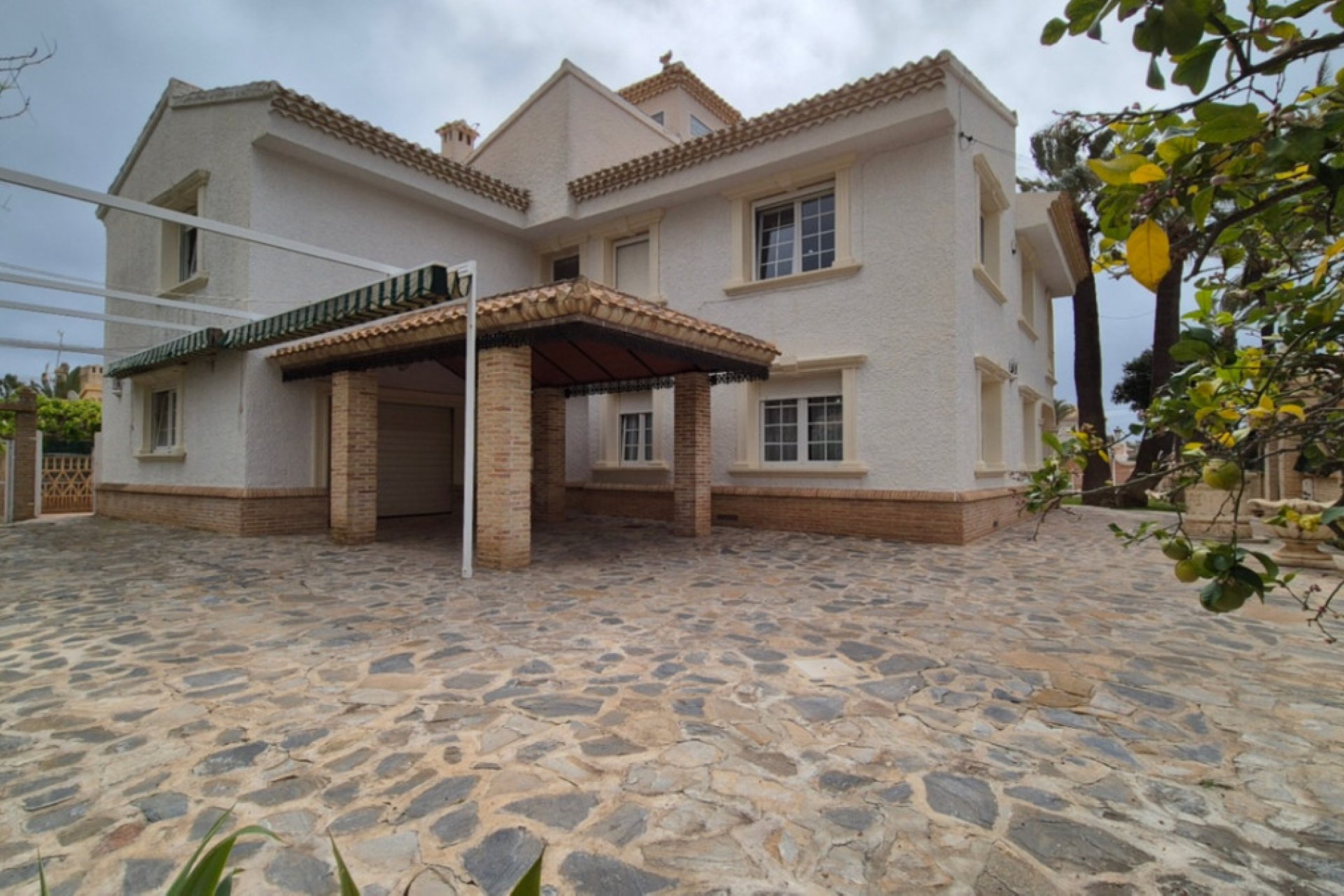 Resale - Villa -
Orihuela - Orihuela Centro