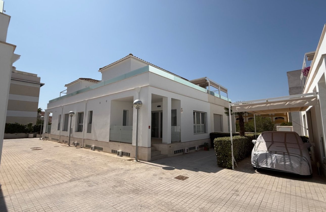 Resale - Villa -
Orihuela - Orihuela Centro
