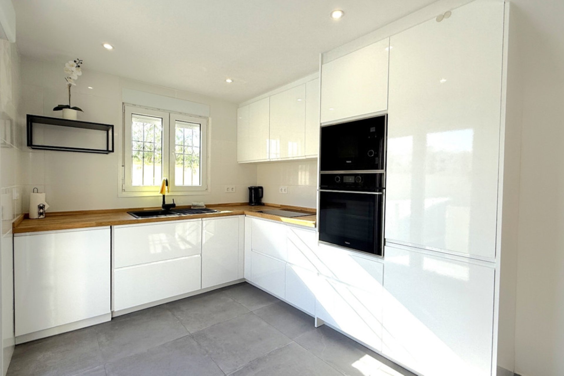 Resale - Villa -
Orihuela - Orihuela Centro