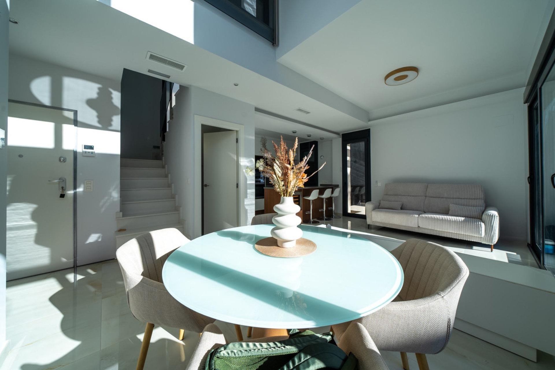 Resale - Villa -
Orihuela - Orihuela Costa