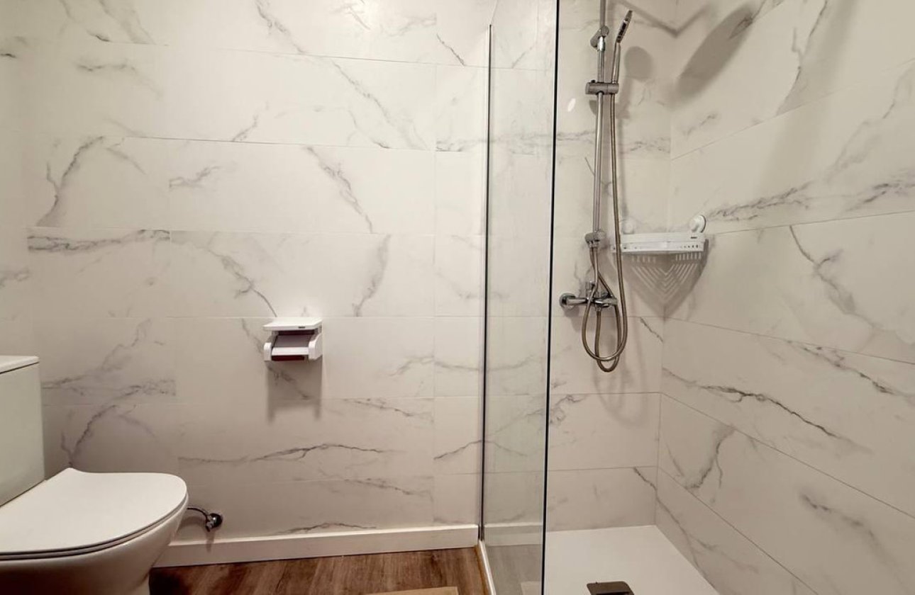 Resale - Villa -
Orihuela - Orihuela Costa