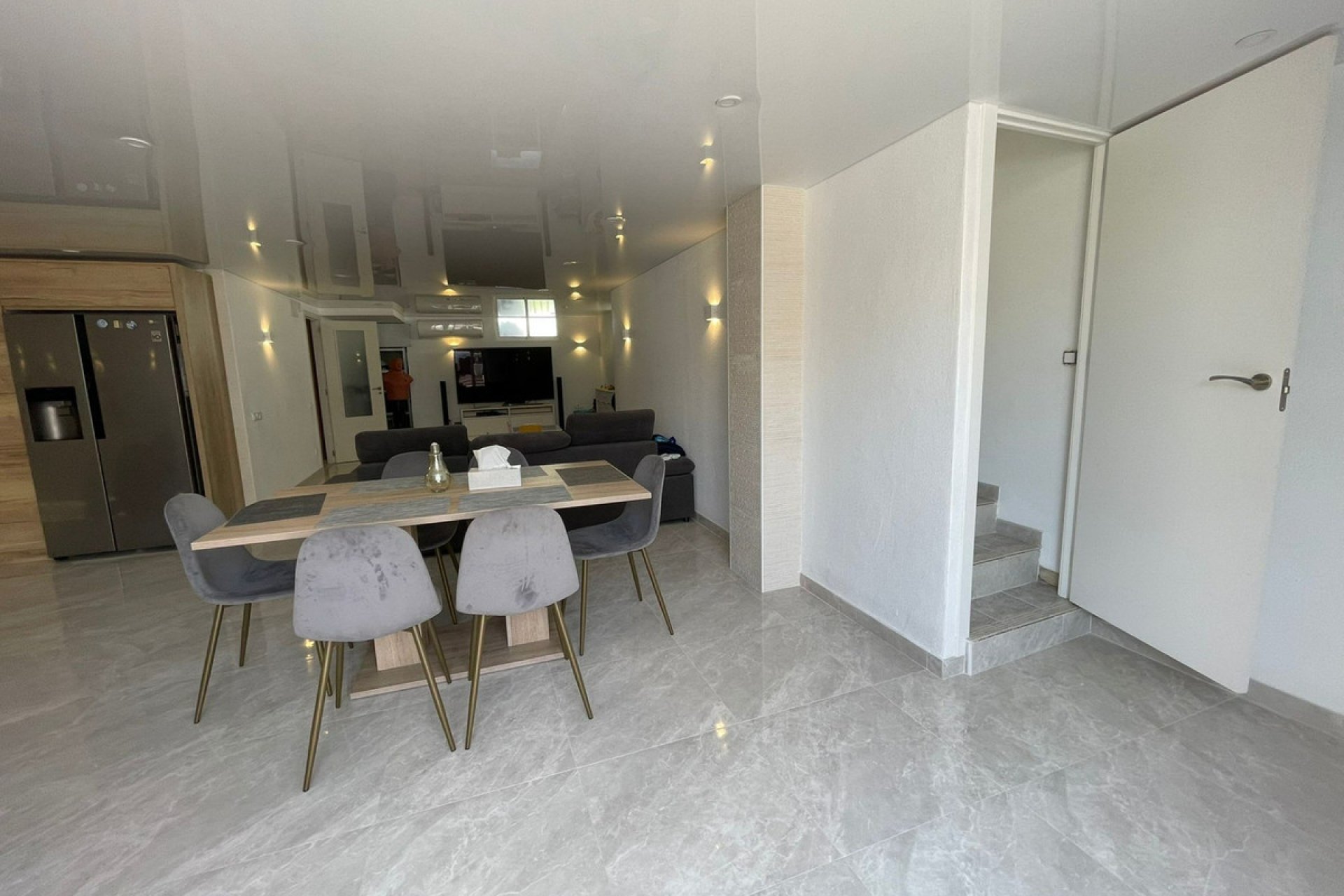 Resale - Villa -
Orihuela - Orihuela Costa