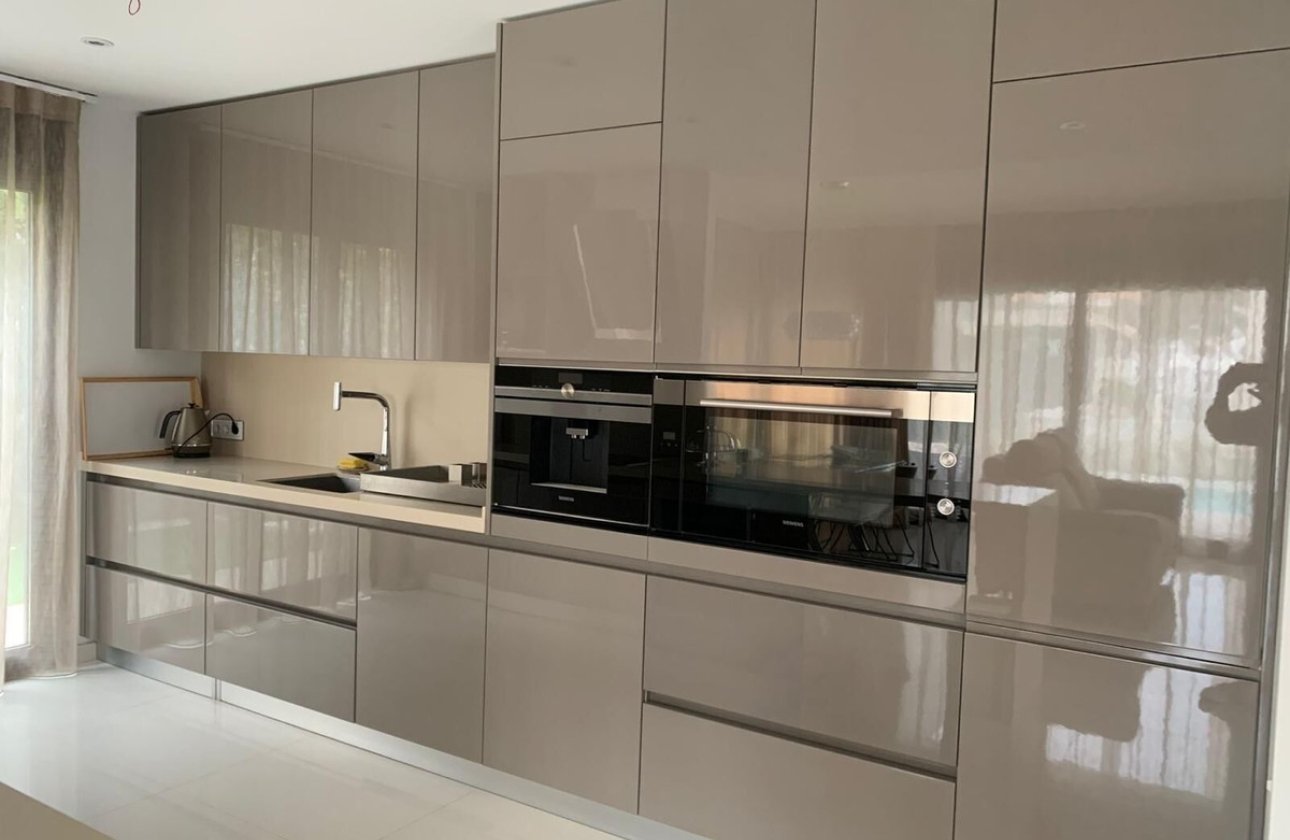 Resale - Villa -
Orihuela - Orihuela Costa