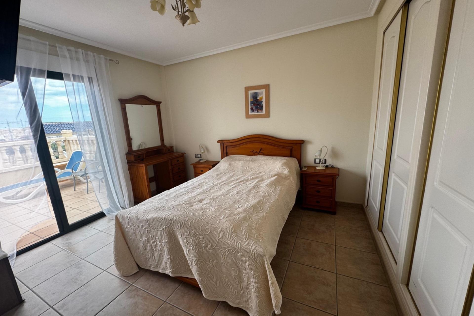 Resale - Villa -
Orihuela - Orihuela Costa