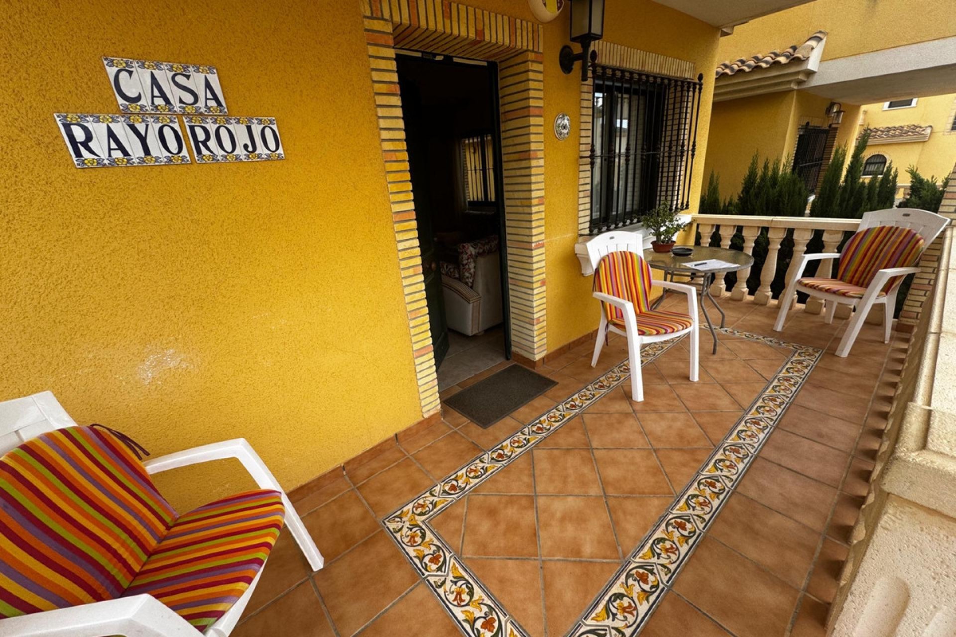 Resale - Villa -
Orihuela - Orihuela Costa