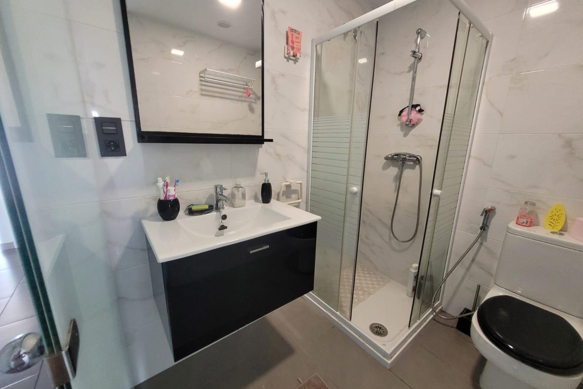 Resale - Villa -
Orihuela - Orihuela Costa