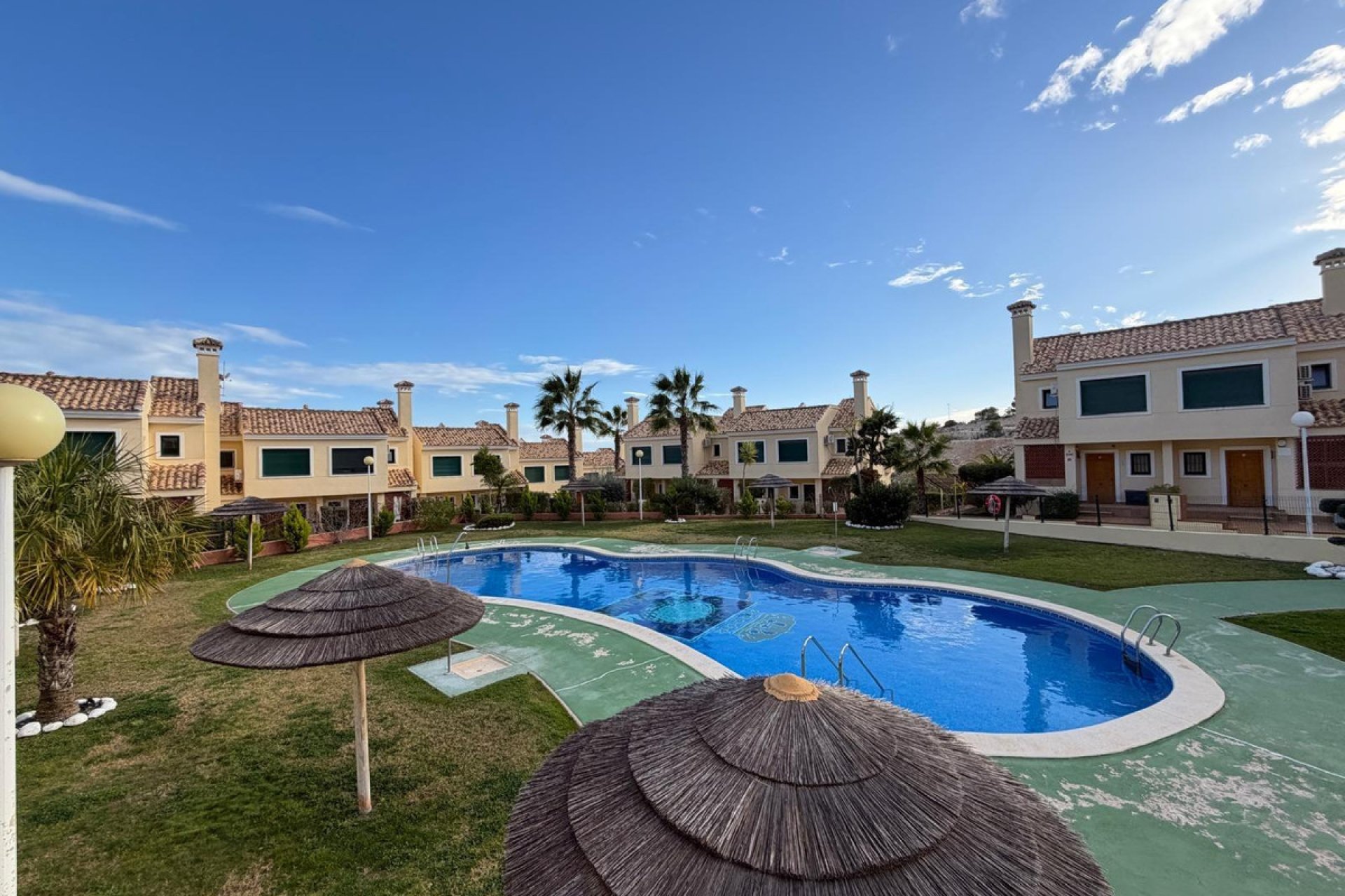 Resale - Villa -
Orihuela - Orihuela Costa