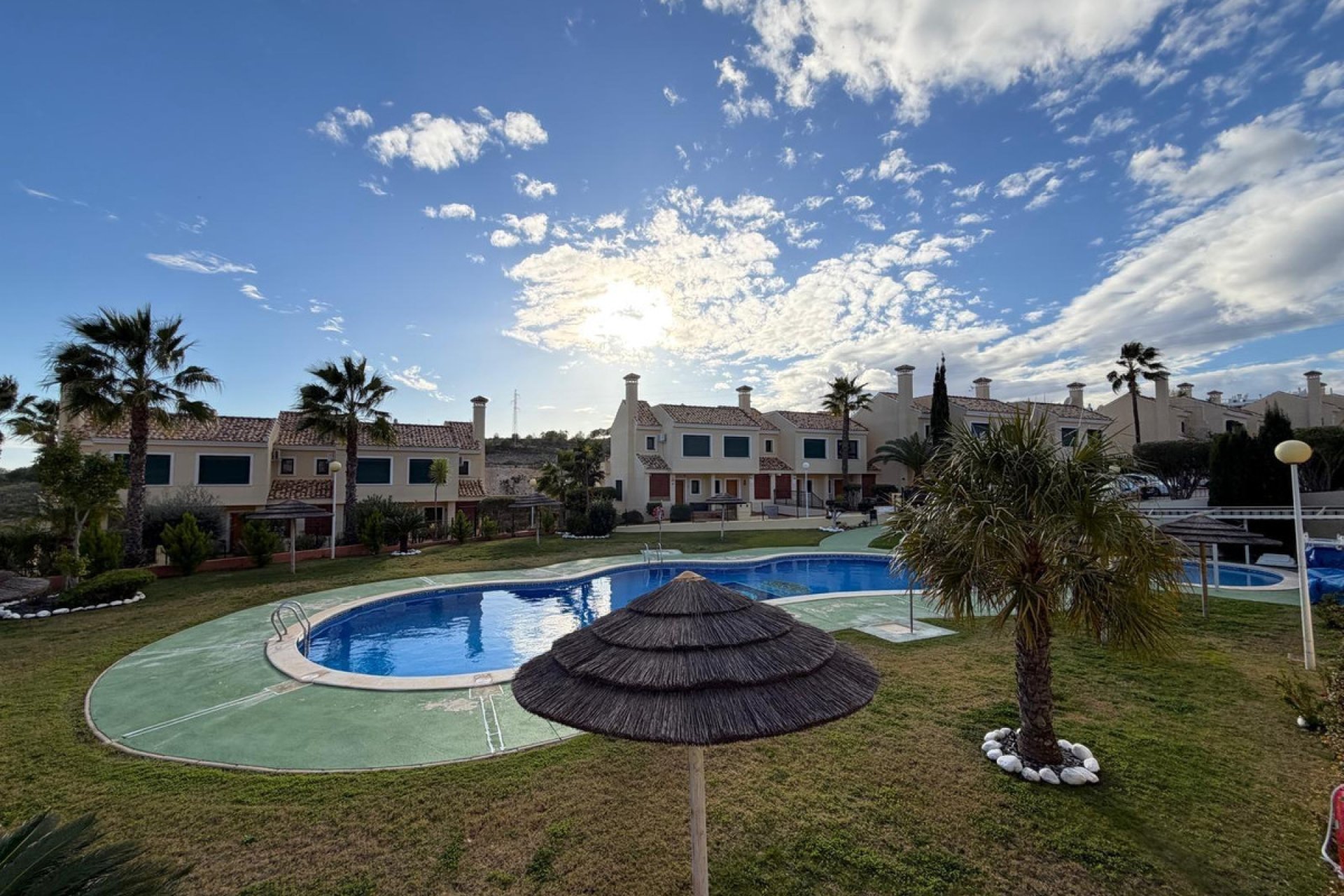 Resale - Villa -
Orihuela - Orihuela Costa