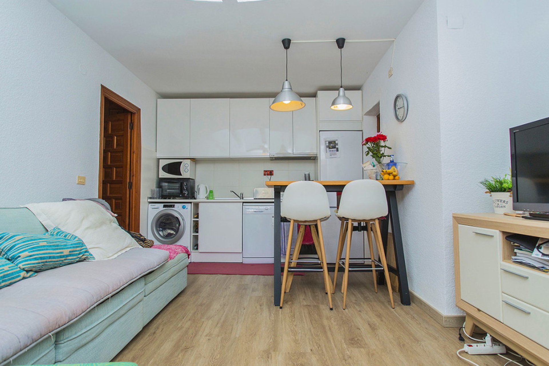 Resale - Villa -
Orihuela - Orihuela Costa