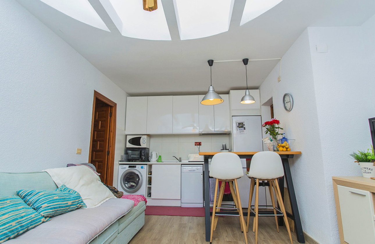 Resale - Villa -
Orihuela - Orihuela Costa