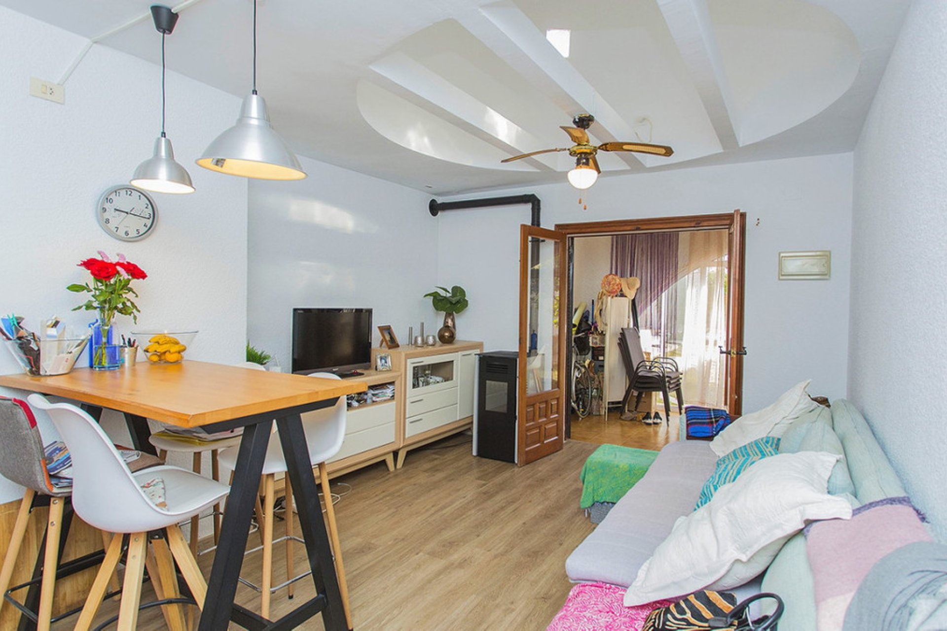 Resale - Villa -
Orihuela - Orihuela Costa