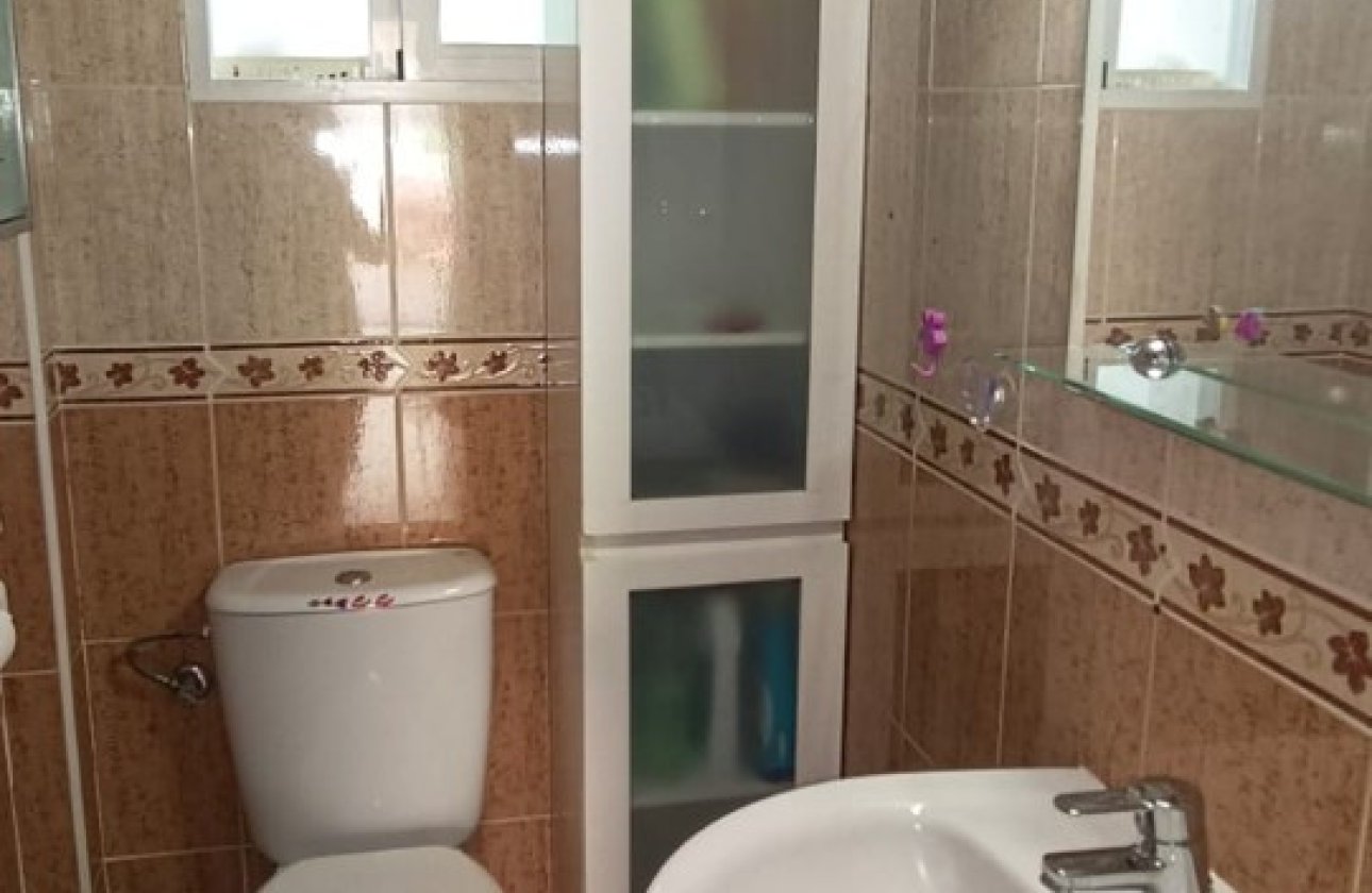 Resale - Villa -
Orihuela - Orihuela Costa