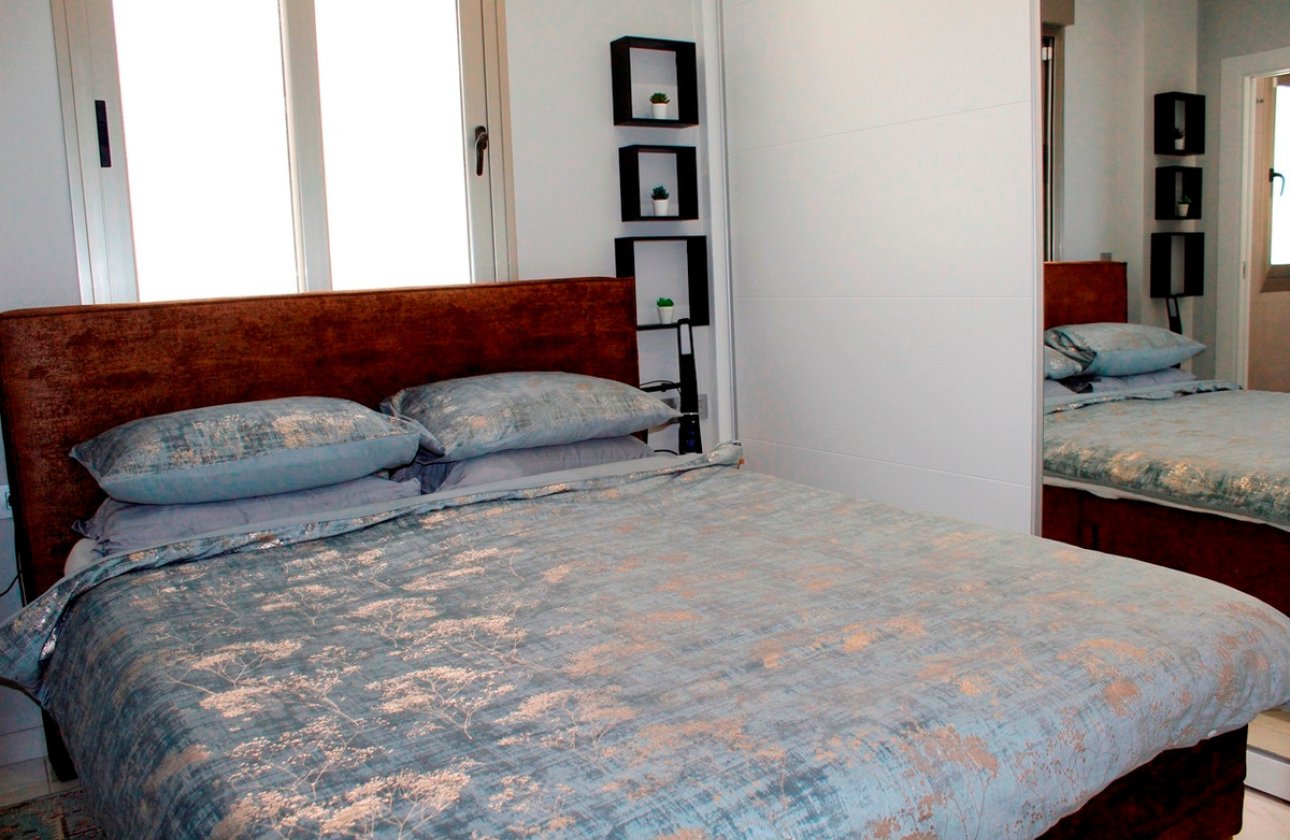 Resale - Villa -
Orihuela - Orihuela Costa