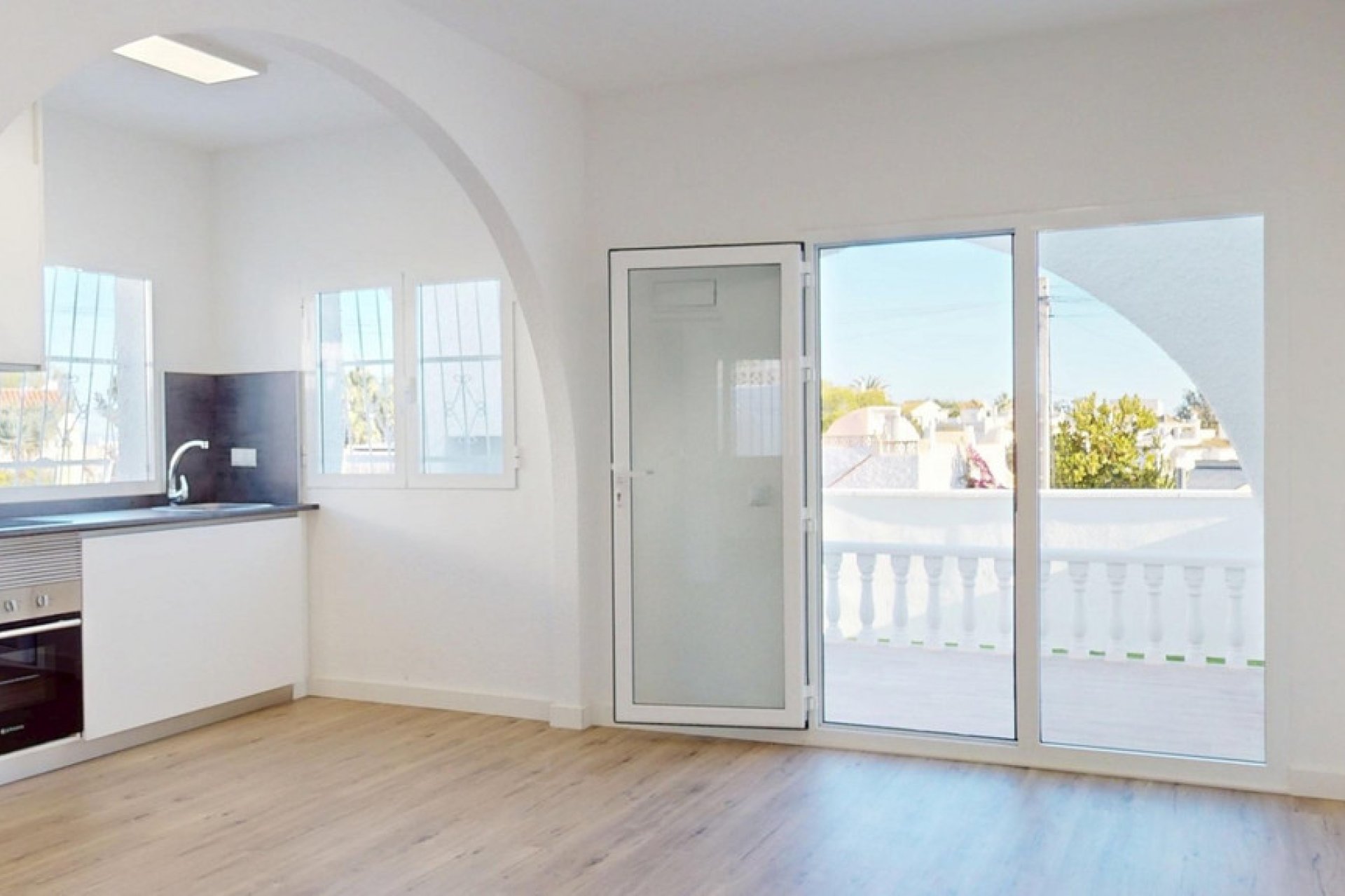 Resale - Villa -
Orihuela - Orihuela Costa