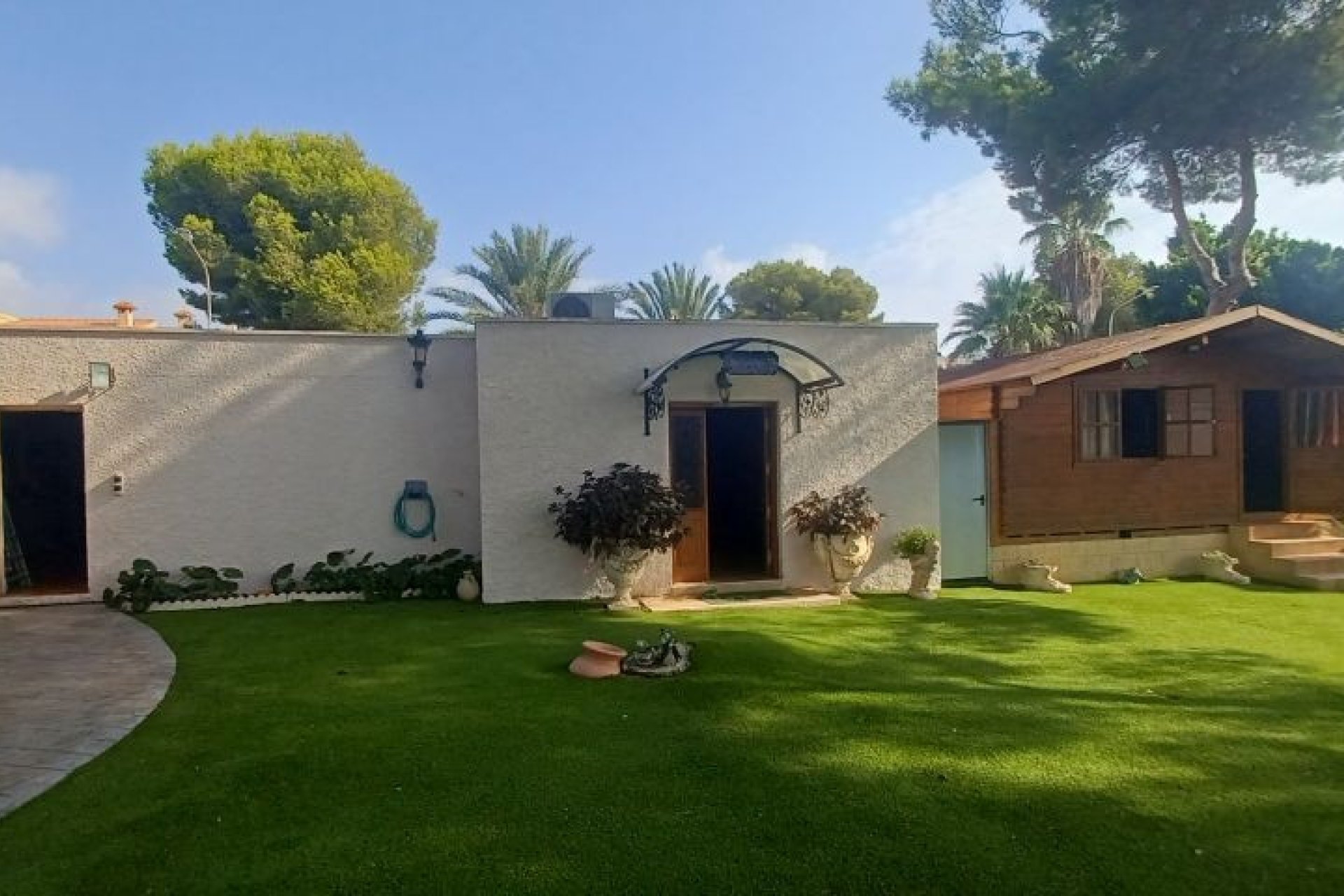 Resale - Villa -
Orihuela - Orihuela Costa