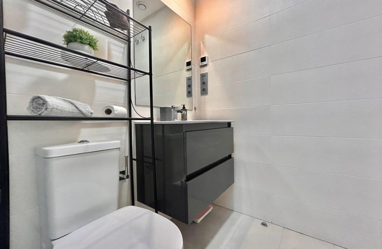 Resale - Villa -
Orihuela - Orihuela Costa