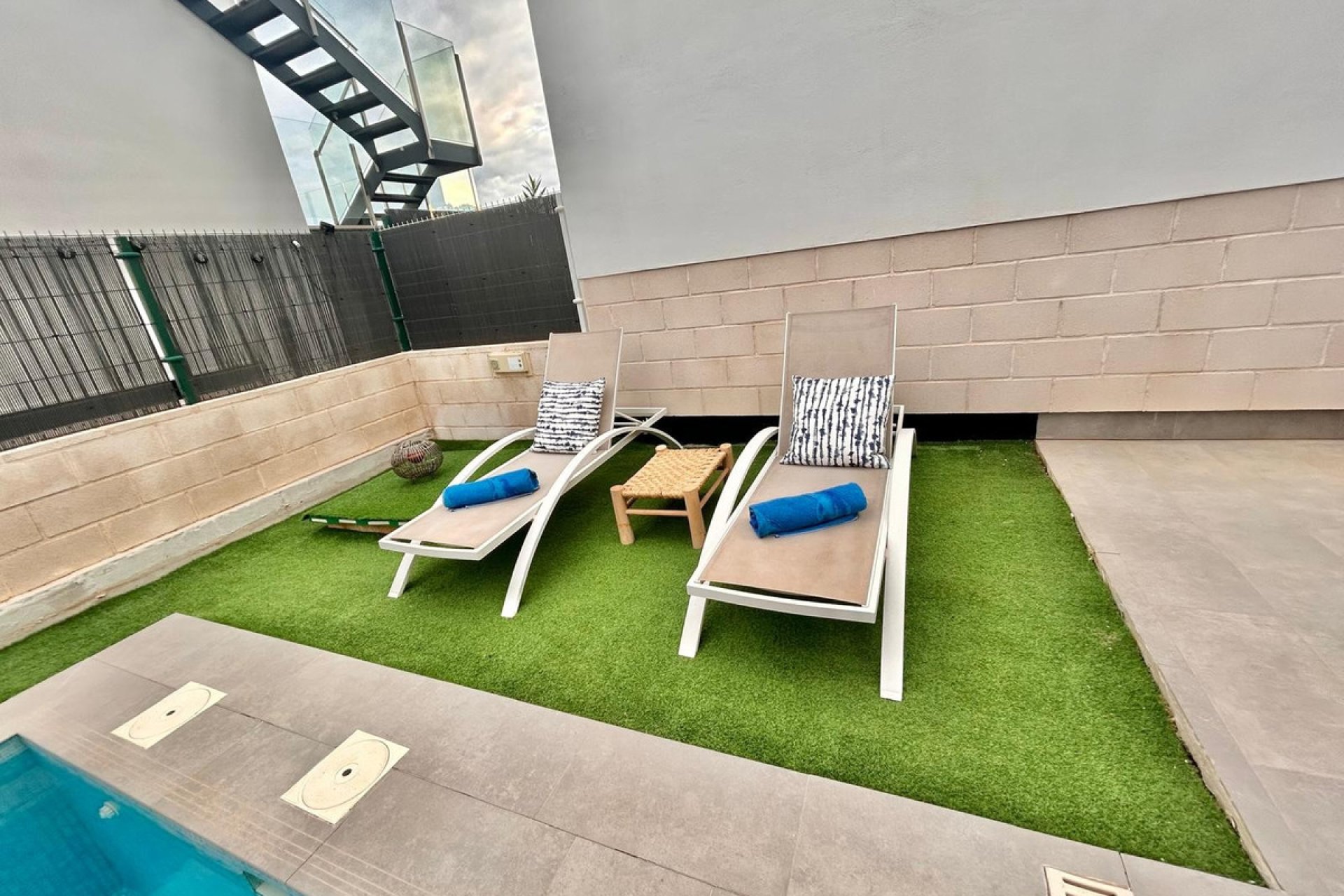 Resale - Villa -
Orihuela - Orihuela Costa