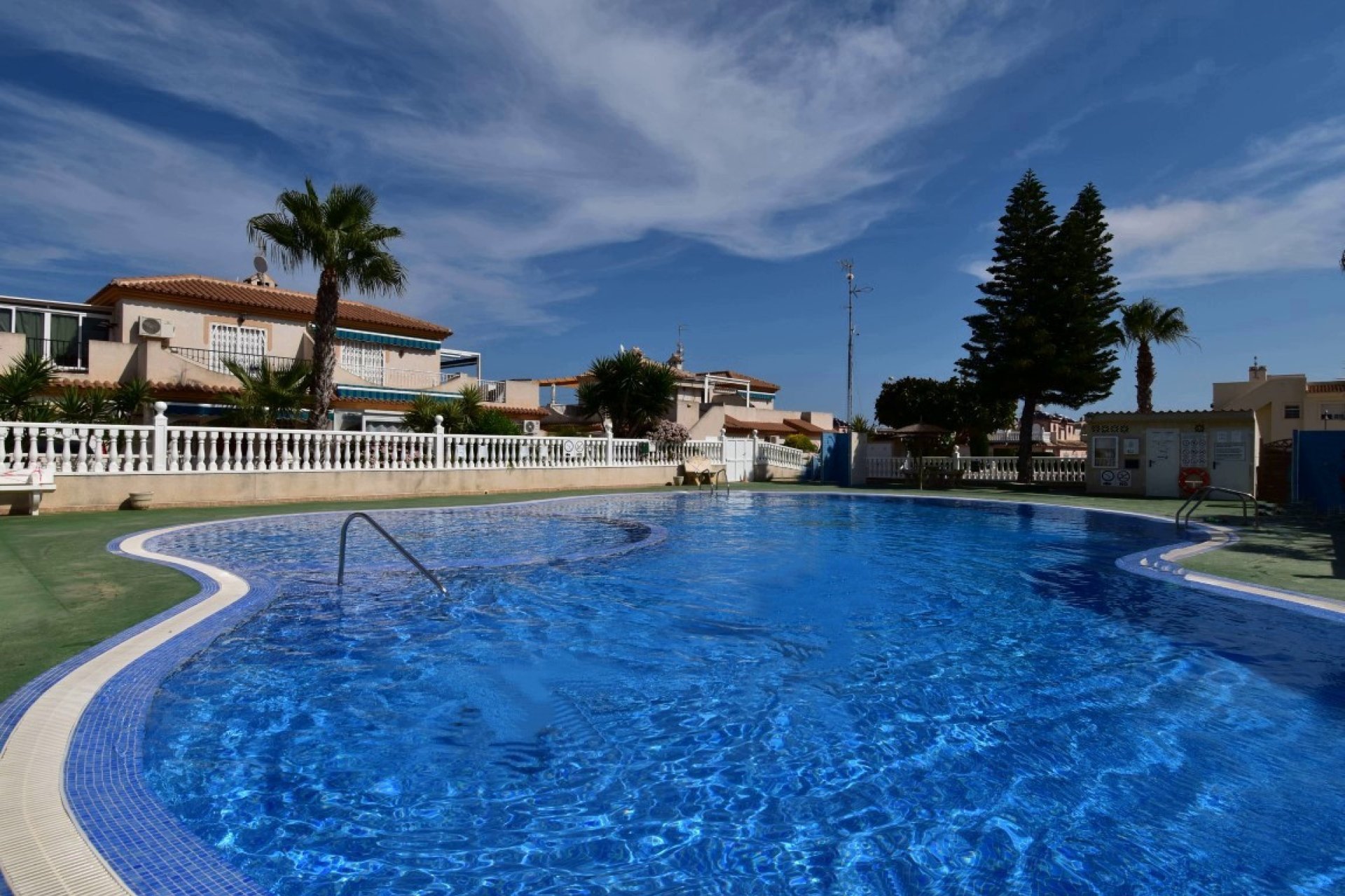 Resale - Villa -
Orihuela - Playa Flamenca