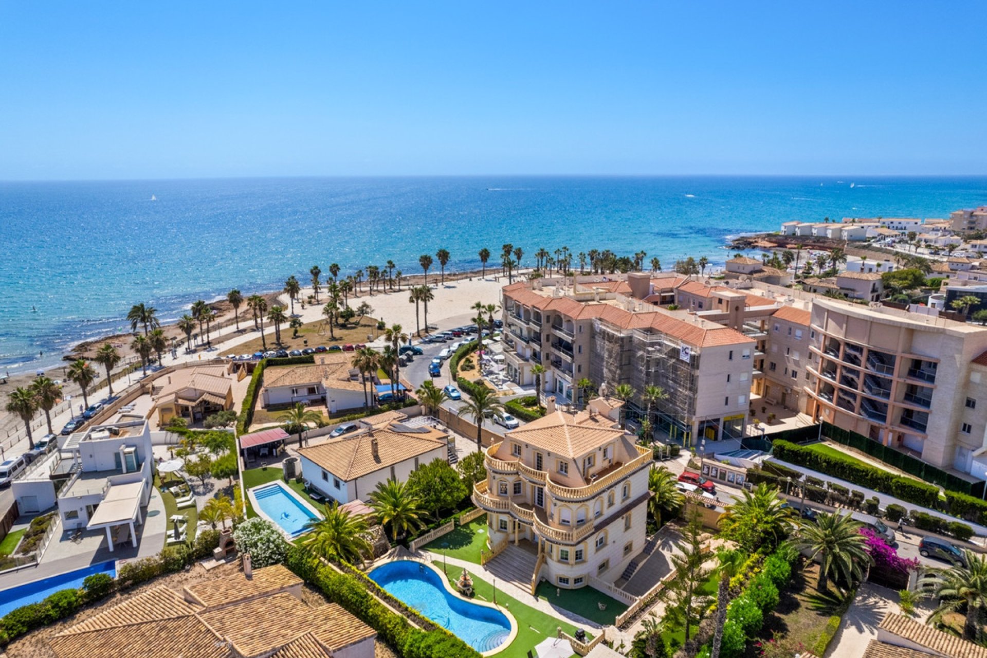 Resale - Villa -
Orihuela - Playa Flamenca