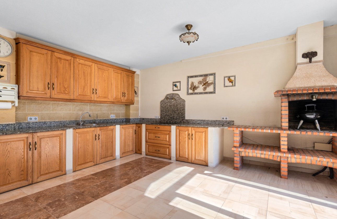 Resale - Villa -
Orihuela - Playa Flamenca