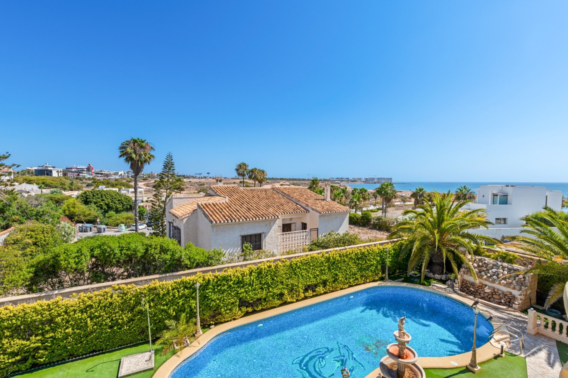 Resale - Villa -
Orihuela - Playa Flamenca
