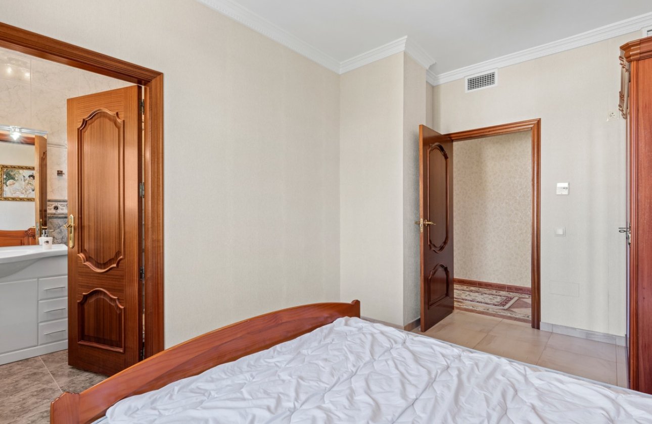 Resale - Villa -
Orihuela - Playa Flamenca