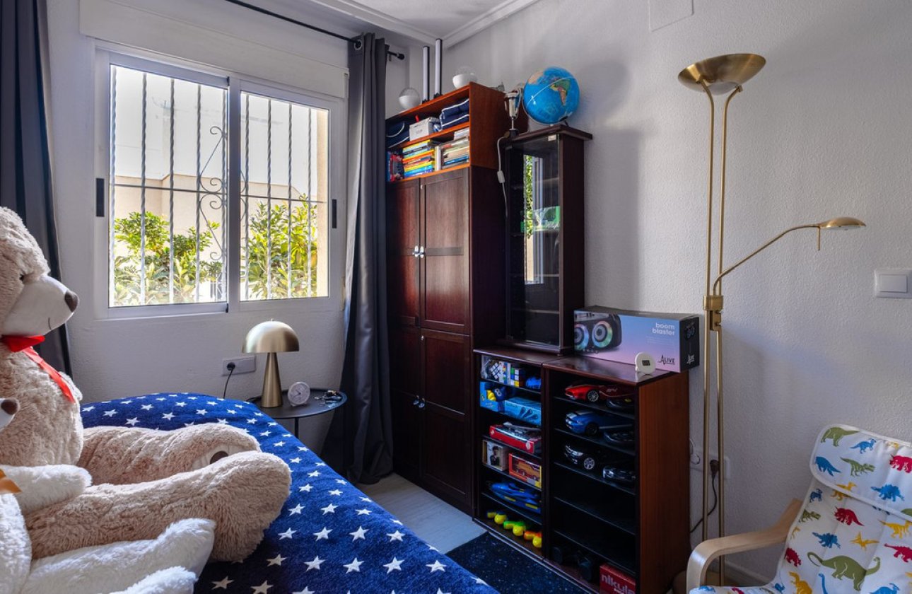 Resale - Villa -
Orihuela - Playa Flamenca