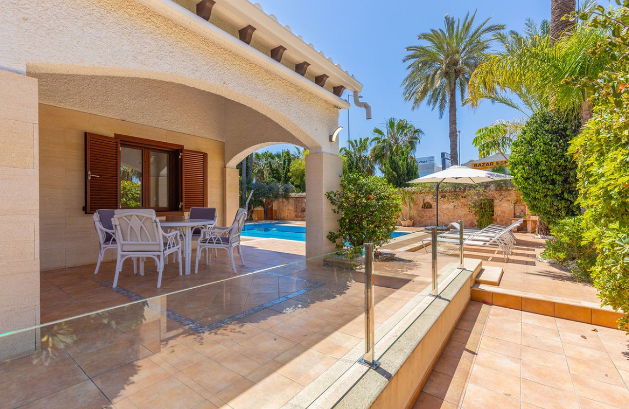 Resale - Villa -
Orihuela - Punta Prima