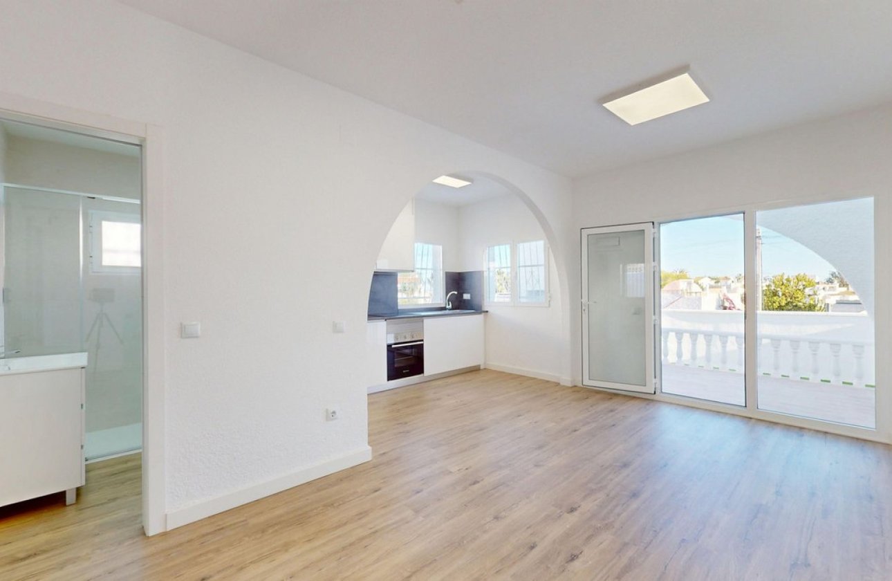 Resale - Villa -
Orihuela - Villamartin