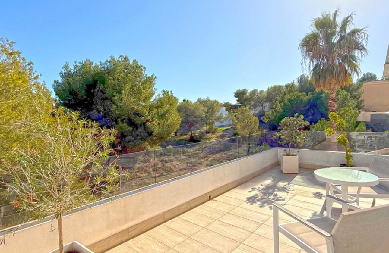 Resale - Villa -
Orihuela - Villamartin