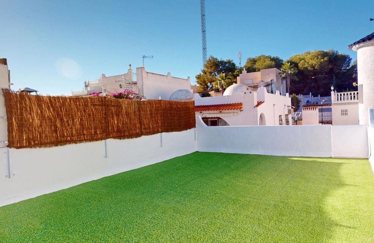 Resale - Villa -
Orihuela - Villamartin