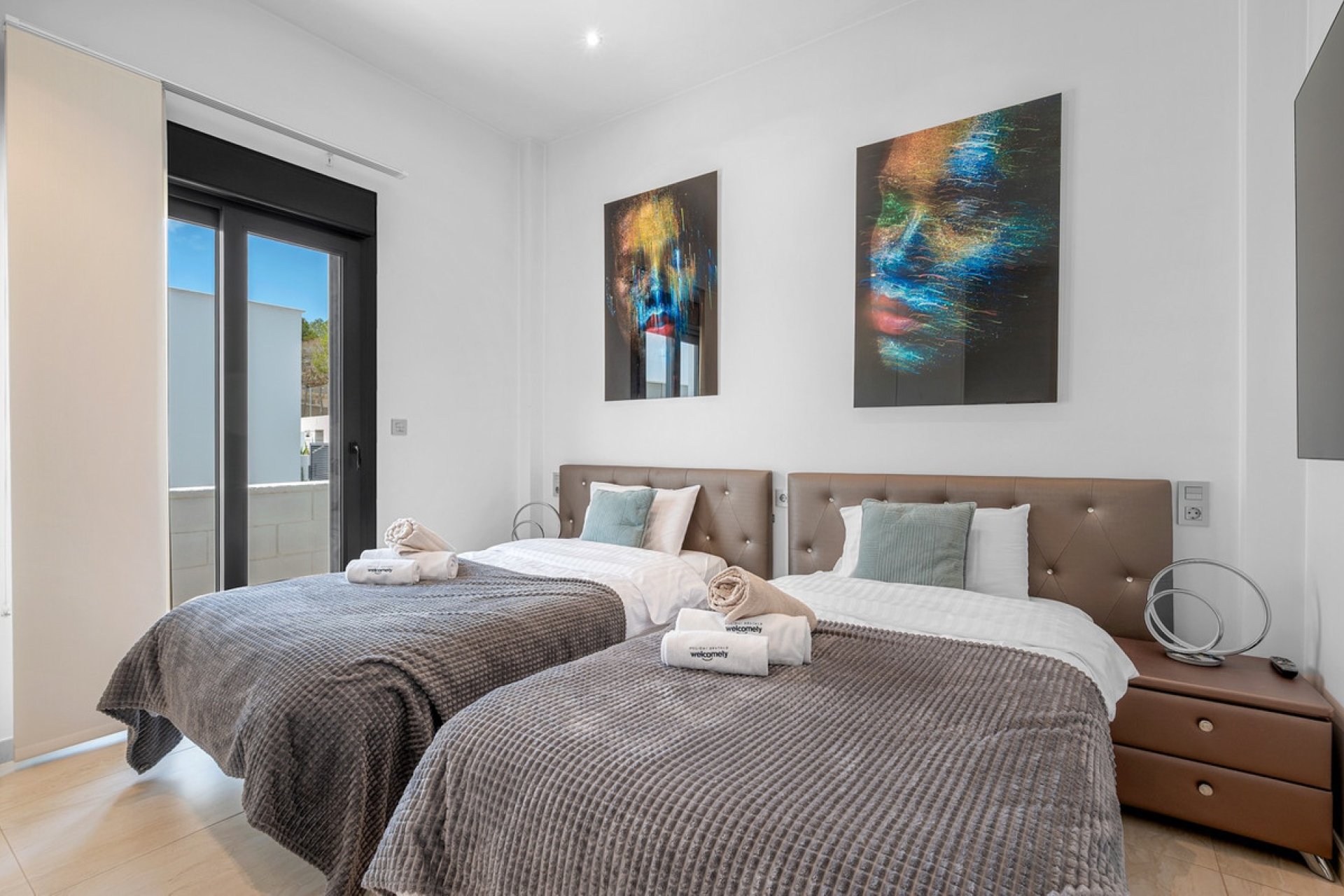 Resale - Villa -
Orihuela - Villamartin