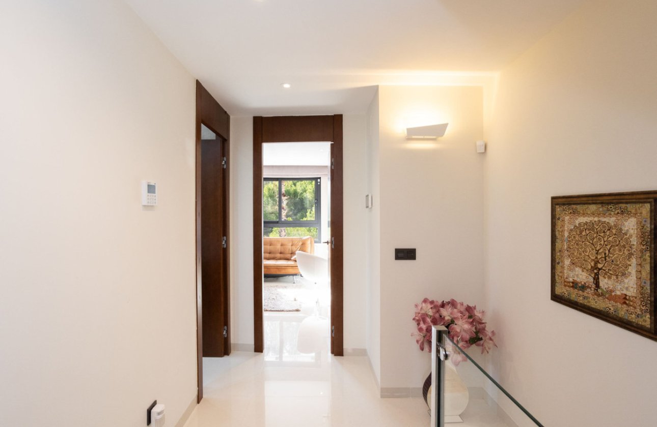 Resale - Villa -
Orihuela - Villamartin