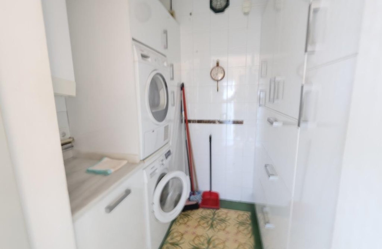 Resale - Villa -
Orihuela - Villamartin