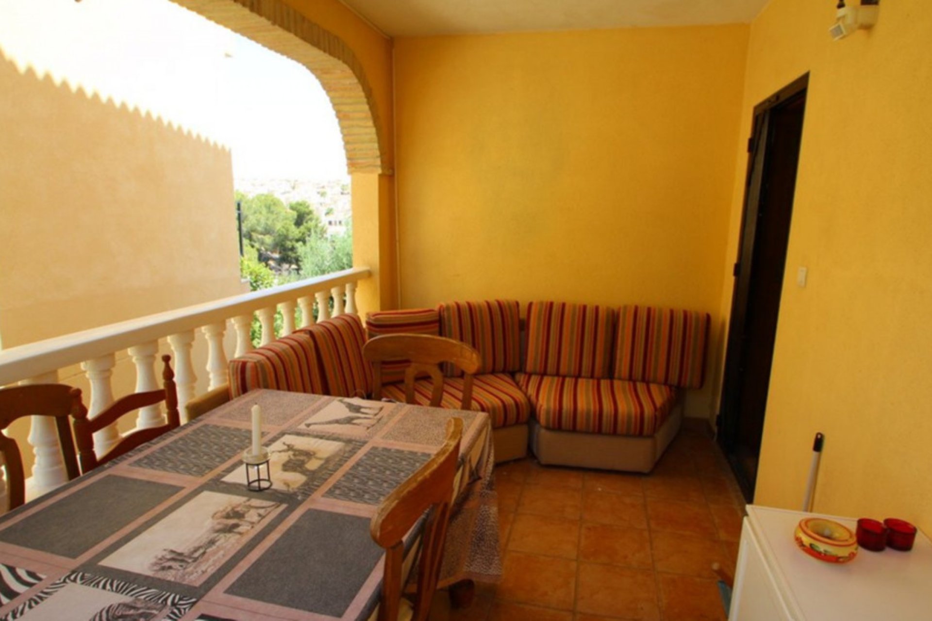 Resale - Villa -
Orihuela - Villamartin