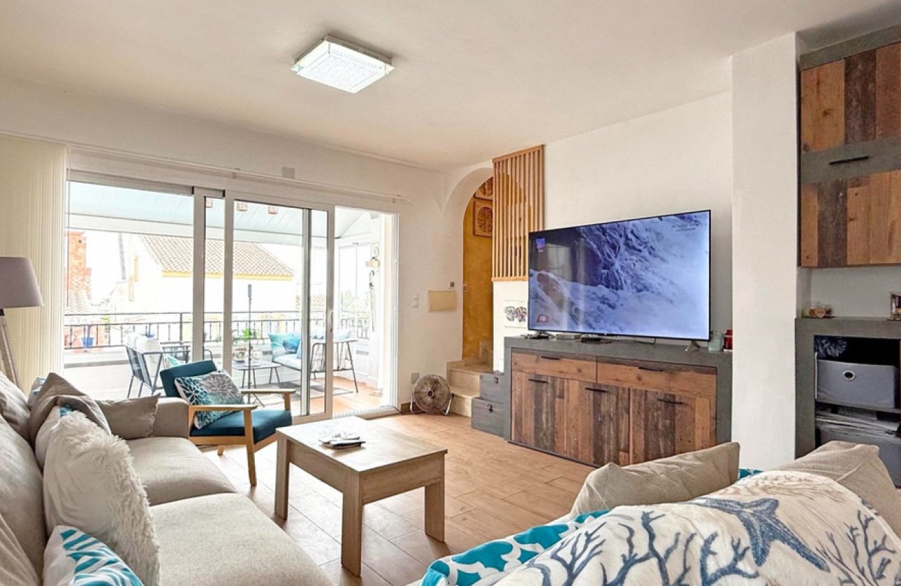 Resale - Villa -
Orihuela - Villamartin