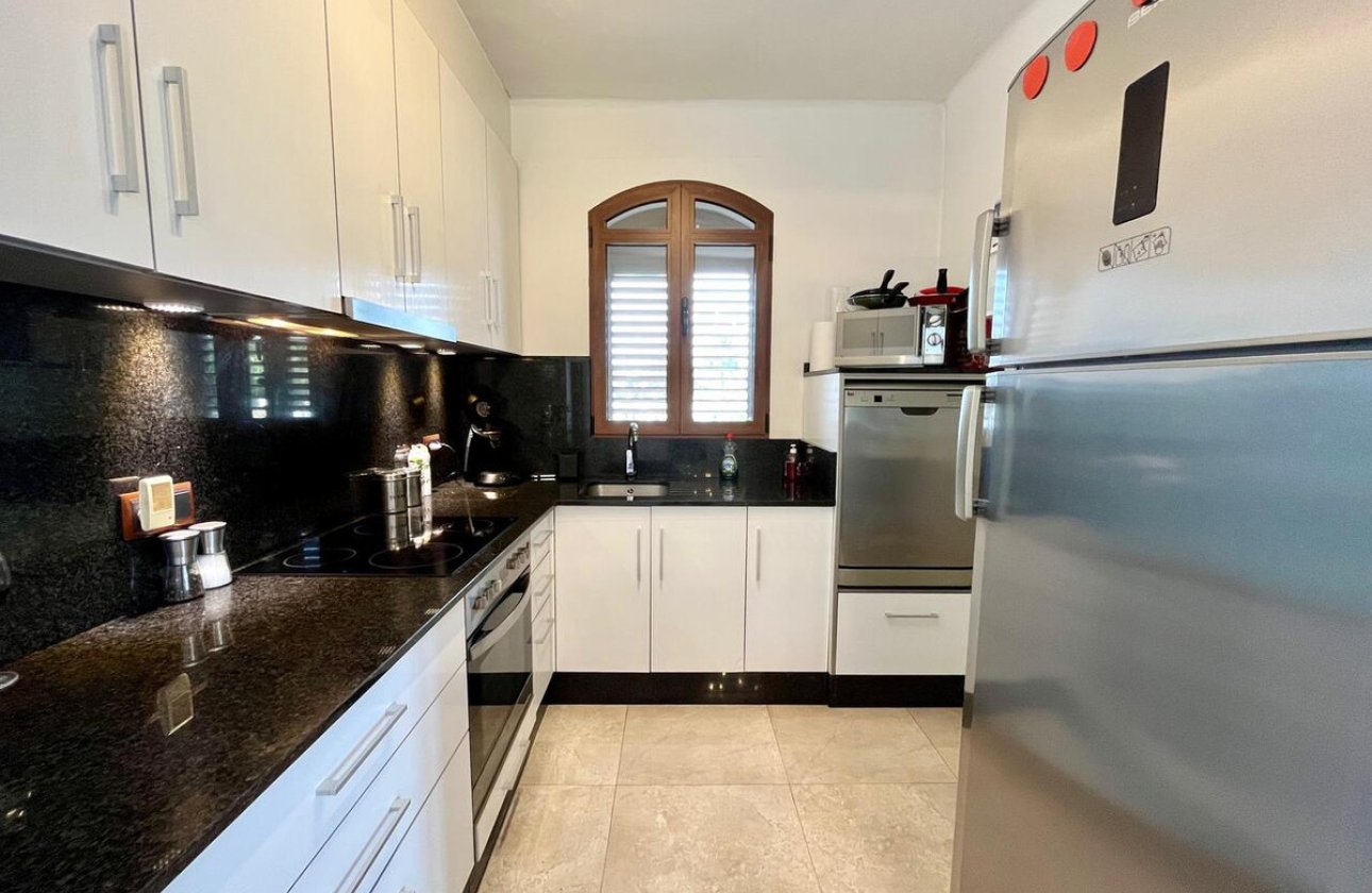 Resale - Villa -
Orihuela - Villamartin