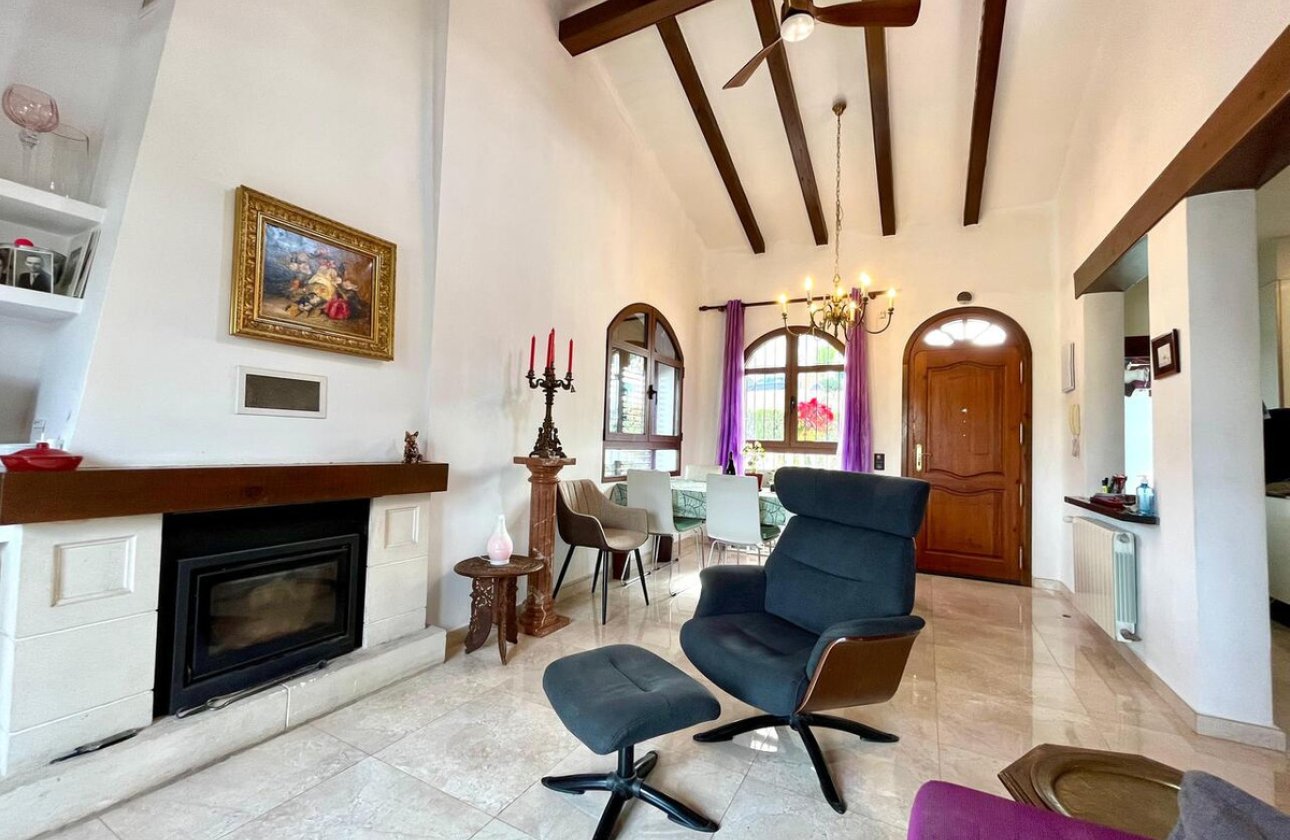 Resale - Villa -
Orihuela - Villamartin