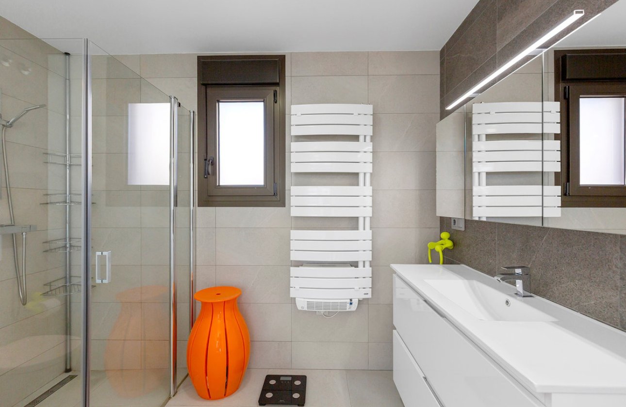 Resale - Villa -
Orihuela - Vistabella Golf