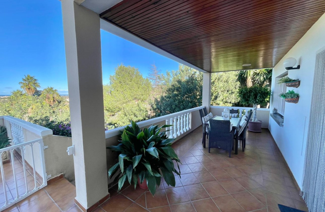 Resale - Villa -
Pedreguer - Pedreguer Centro