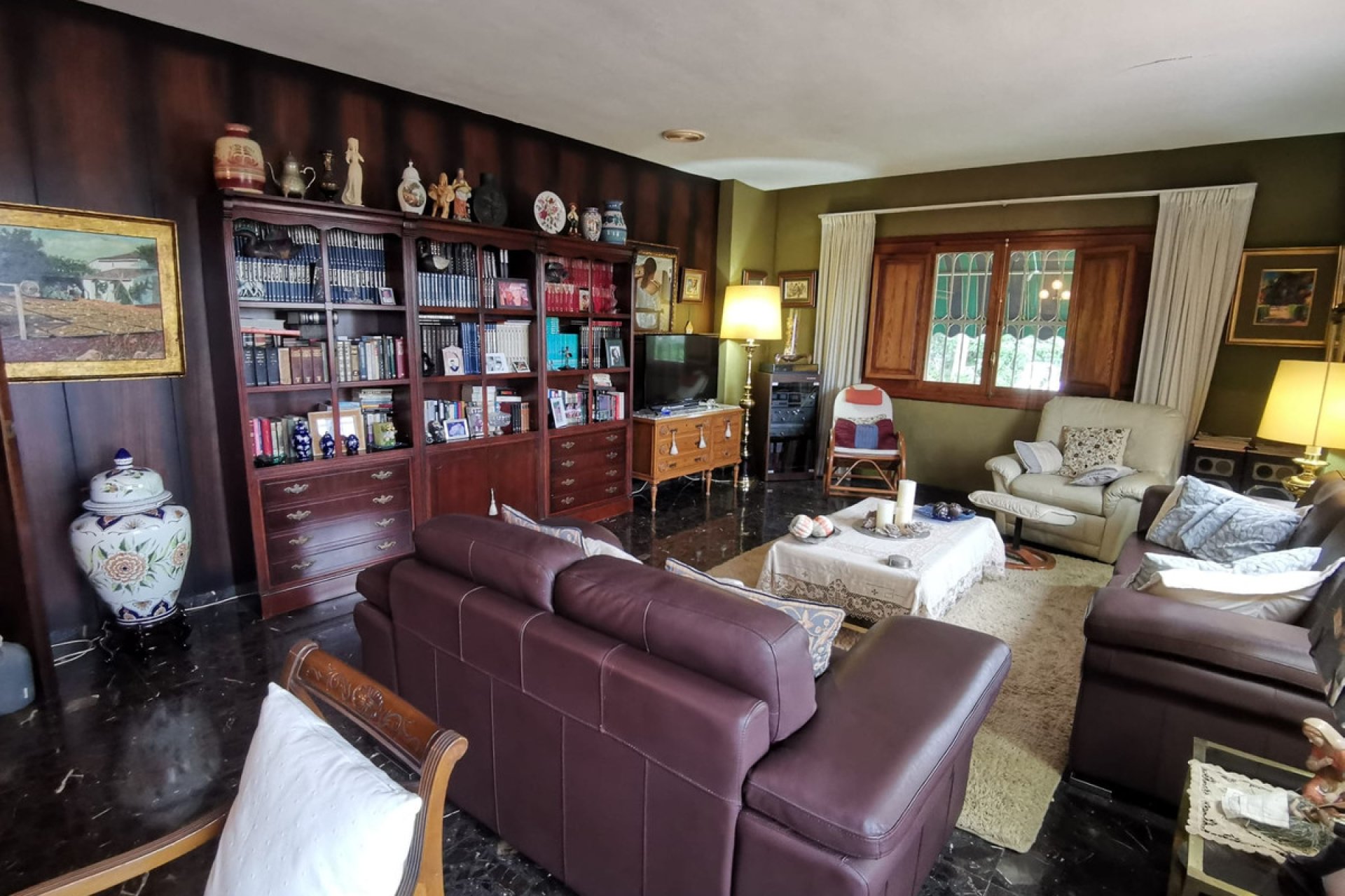 Resale - Villa -
Pedreguer - Pedreguer Centro