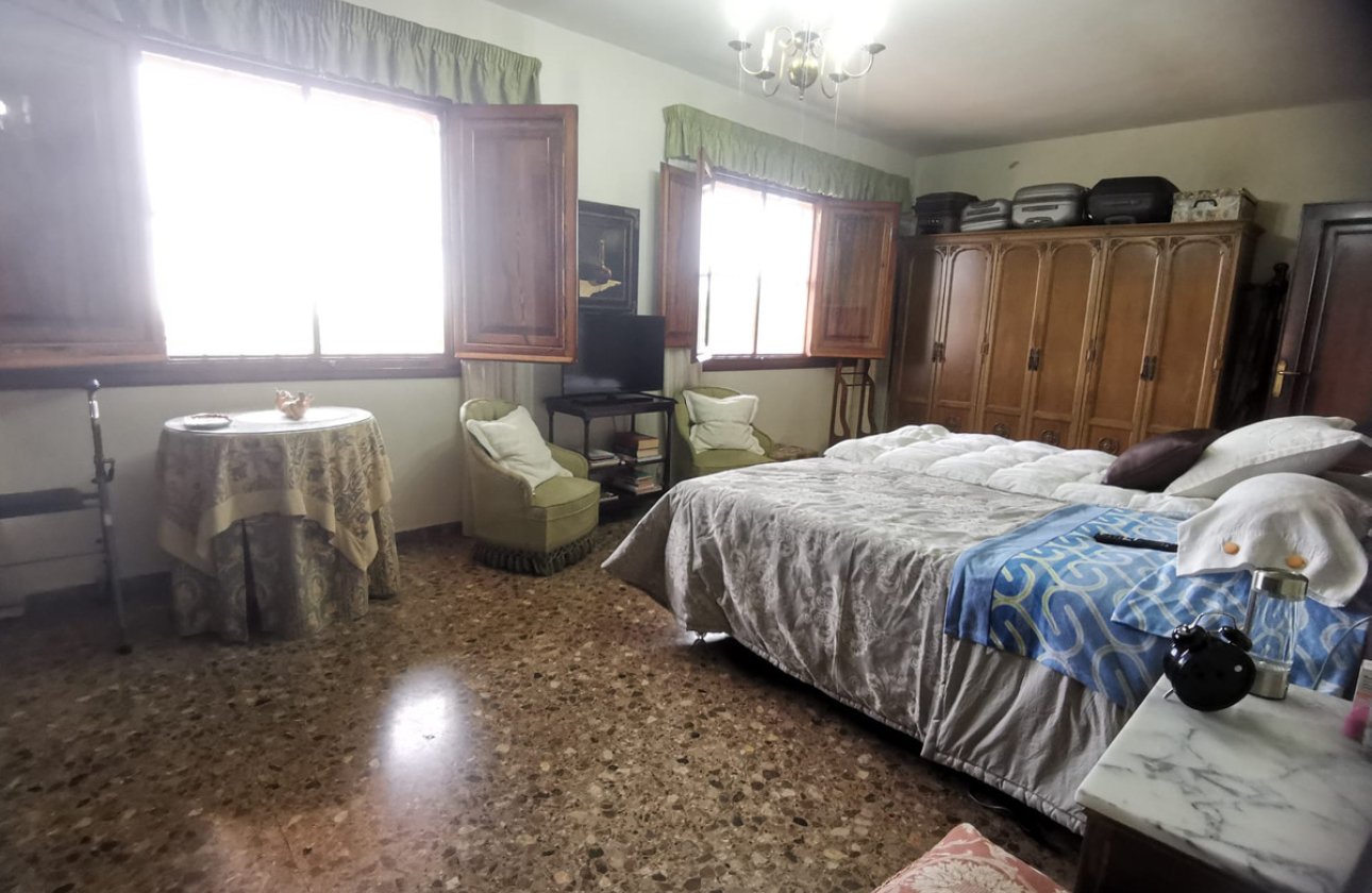 Resale - Villa -
Pedreguer - Pedreguer Centro