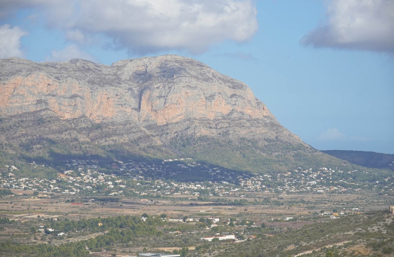 Resale - Villa -
Pedreguer - Pedreguer Centro