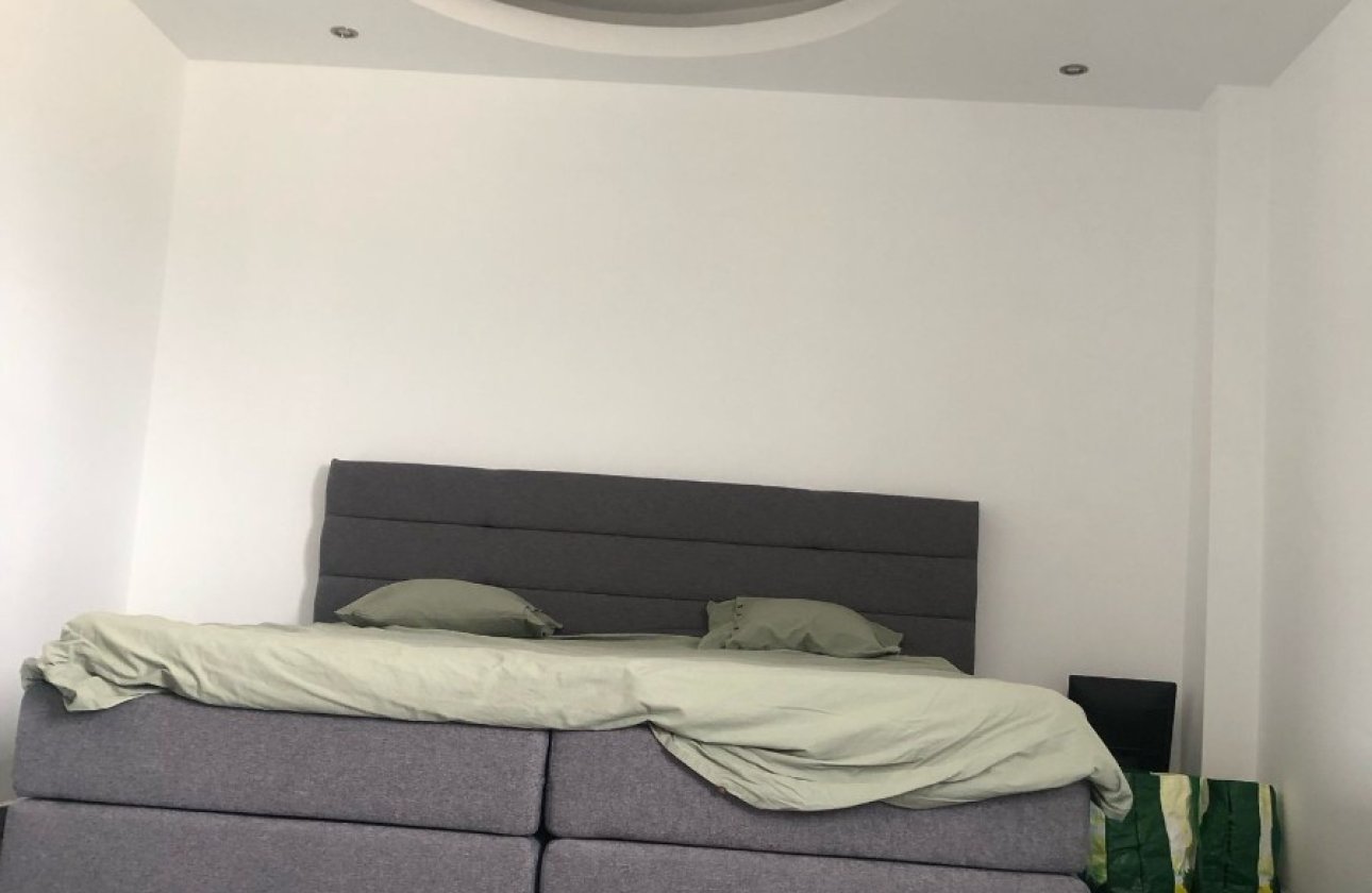 Resale - Villa -
Pinoso - Pinoso Centro