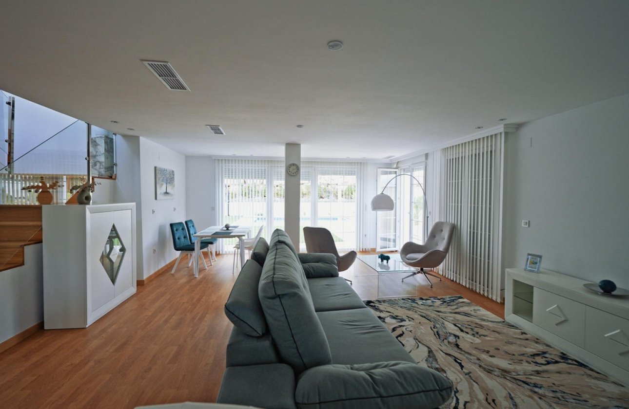 Resale - Villa -
Polop - Polop Centro