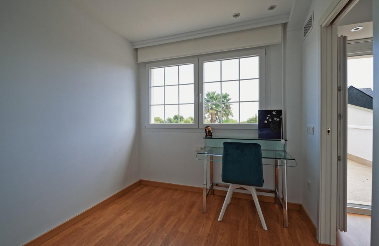 Resale - Villa -
Polop - Polop Centro