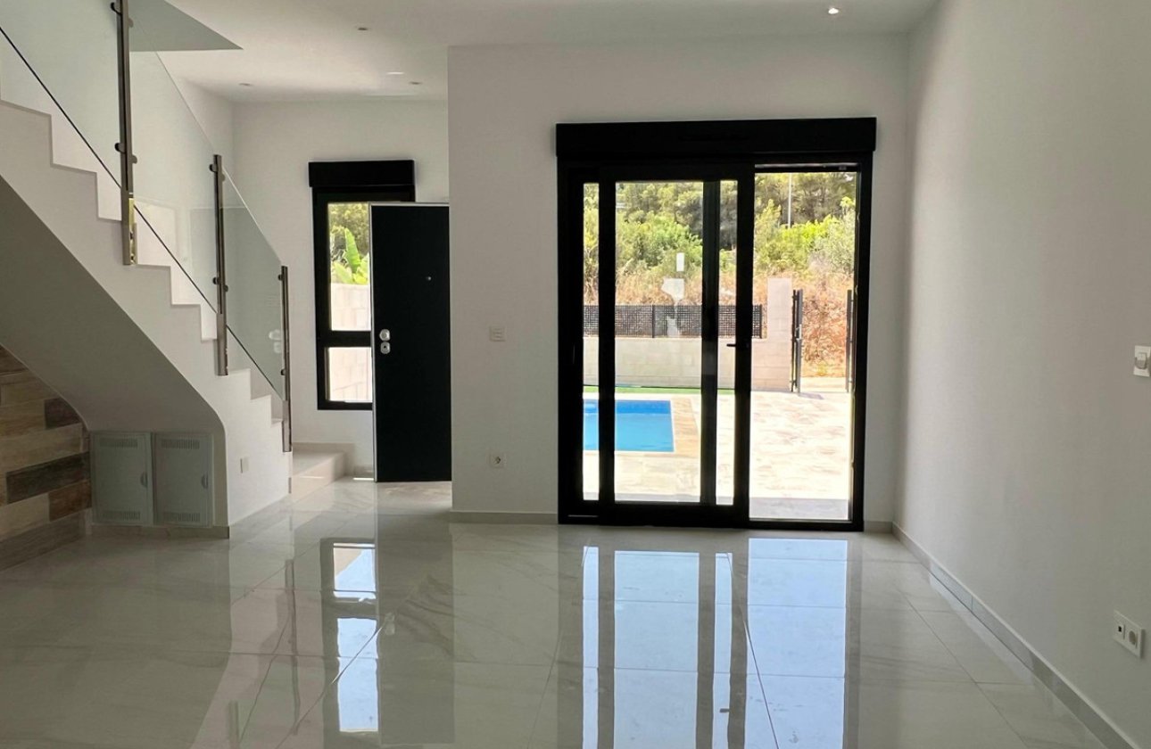 Resale - Villa -
Polop - Polop Centro