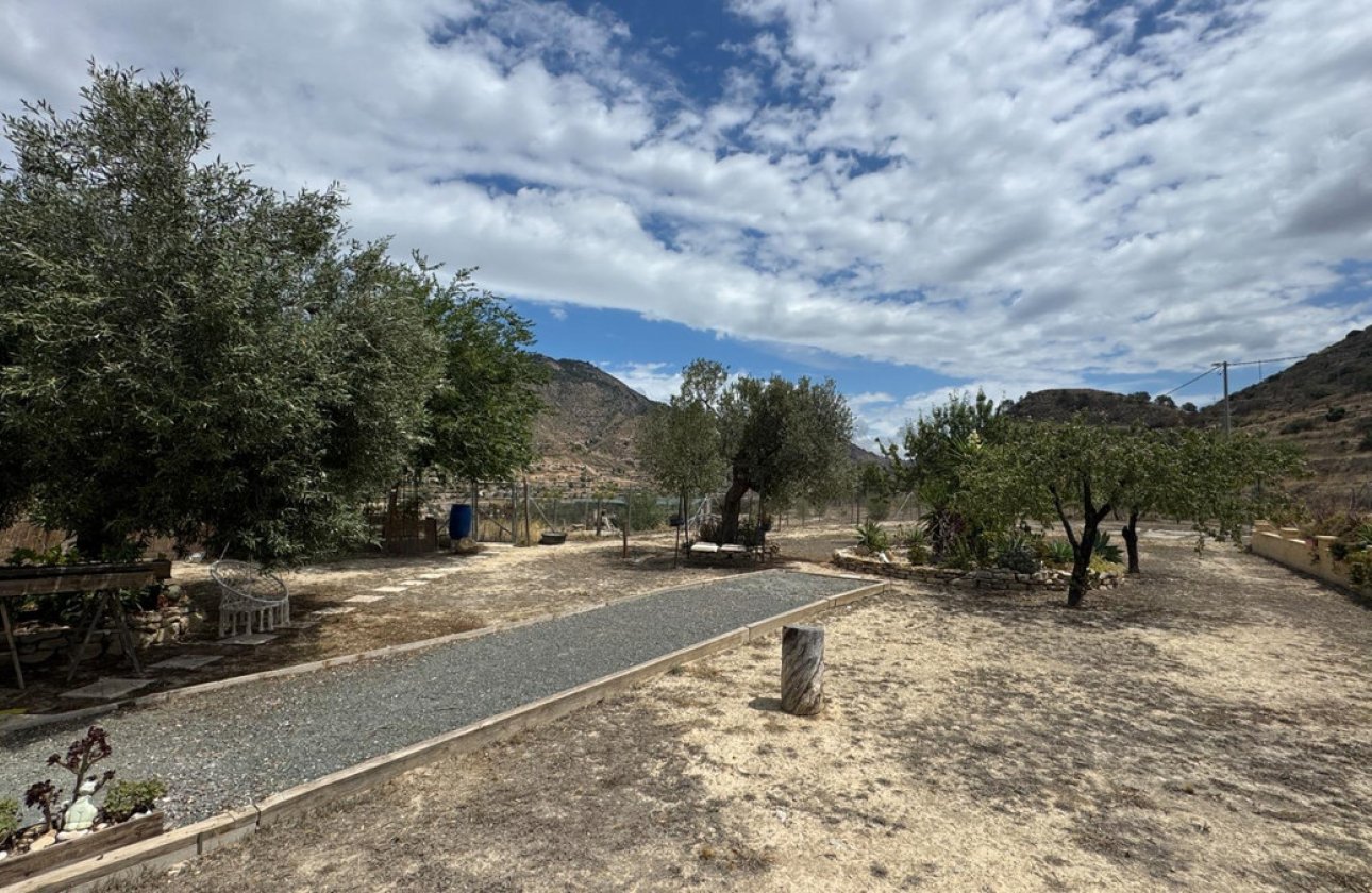 Resale - Villa -
Relleu - Relleu Centro