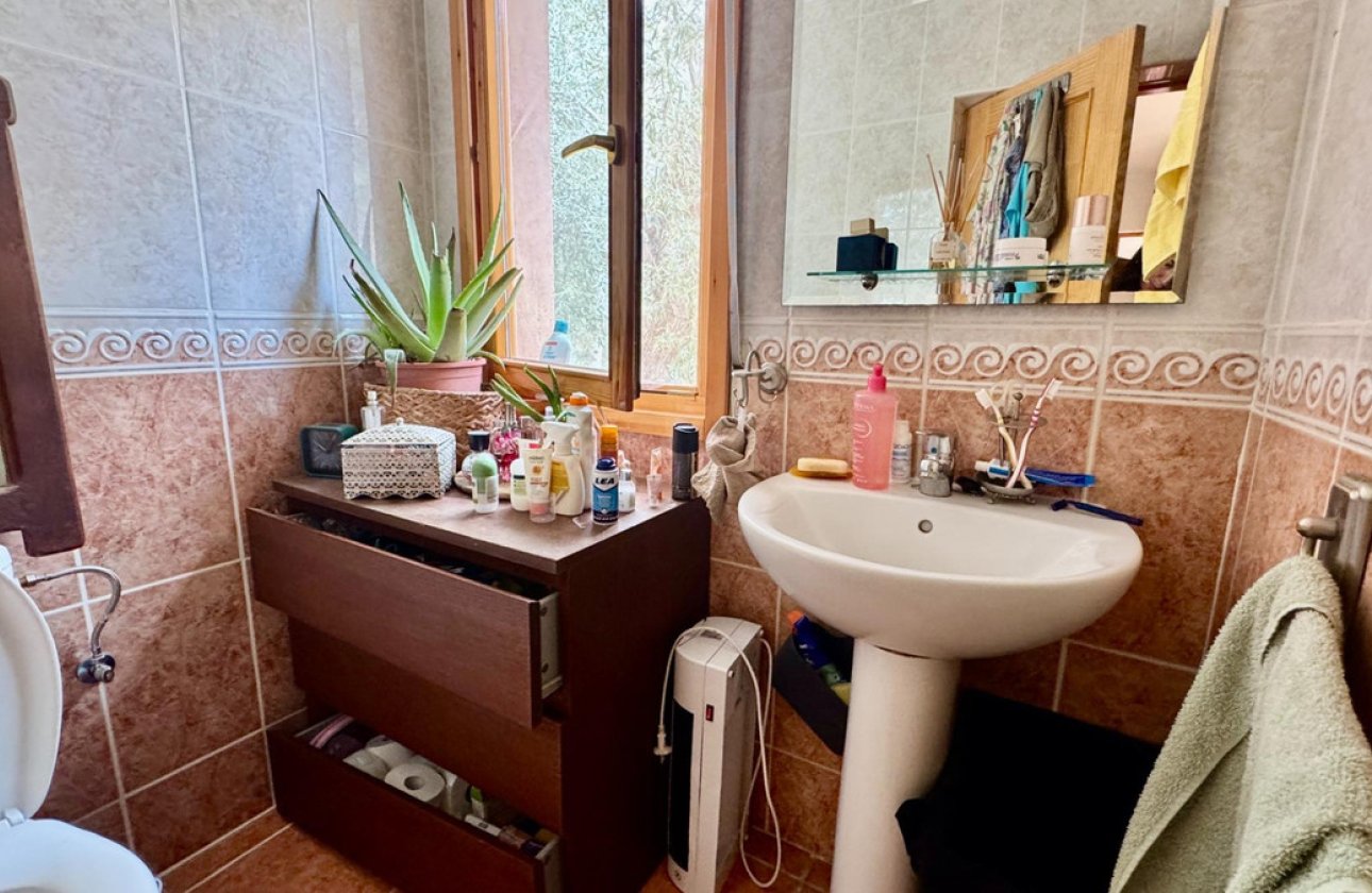 Resale - Villa -
Relleu - Relleu Centro